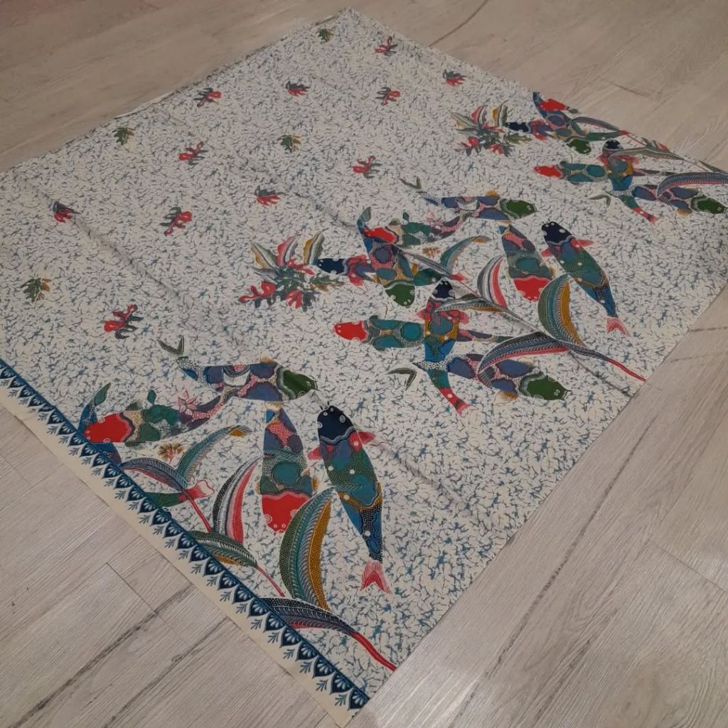 kain batik solo bahan katun adem motif ikan koi kualitas premium