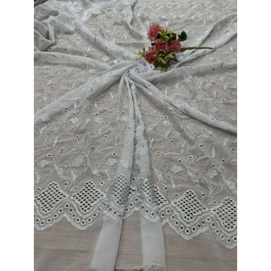 Bakal Kebaya Bahan Kebaya Kain Bordir Sifon Crepe Bunga  1,5 mtr