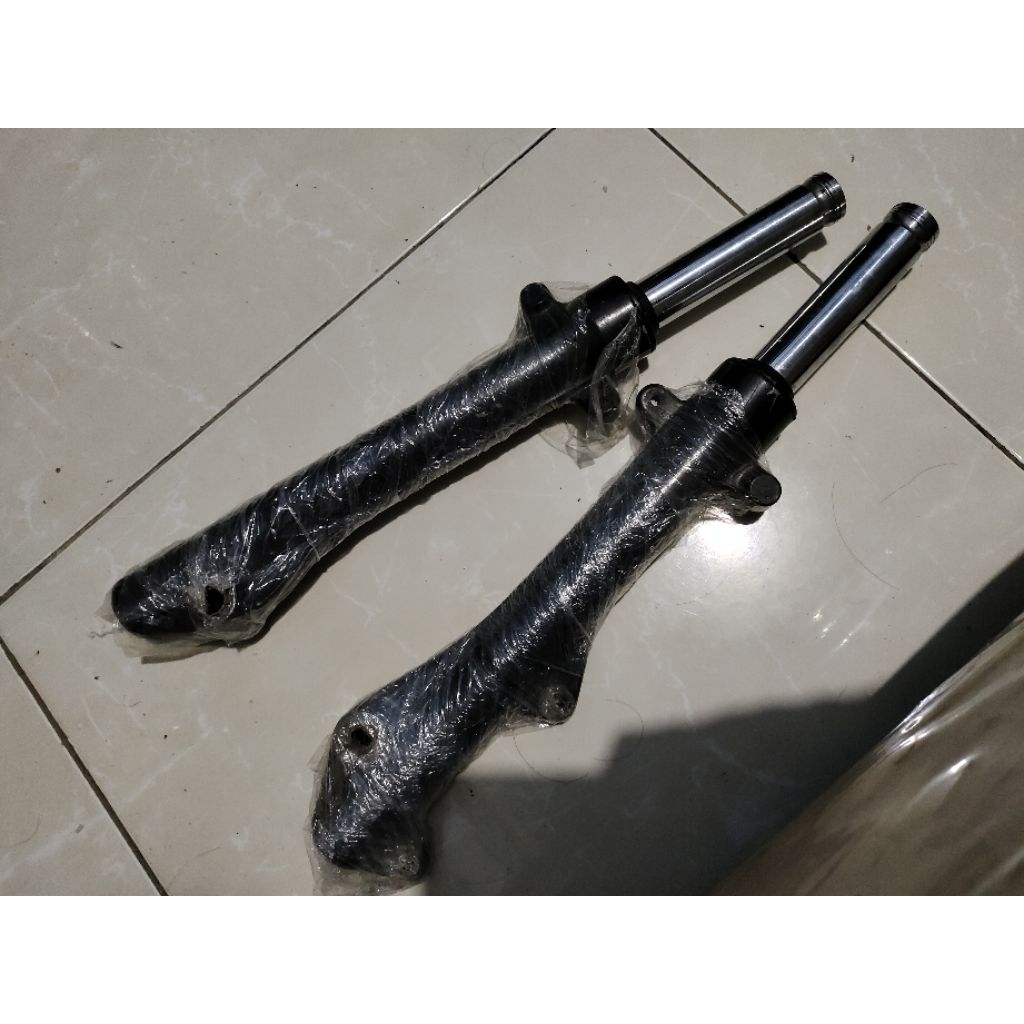 bottom shok depan beat karbu