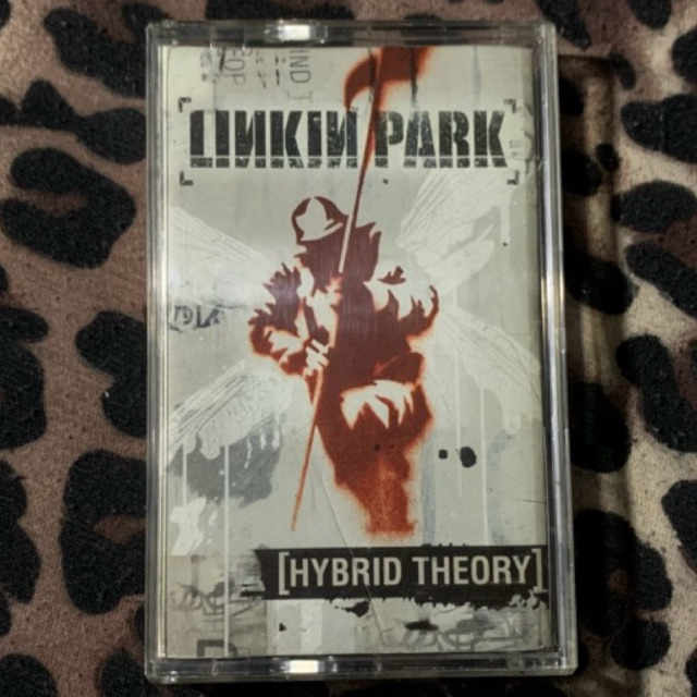 kaset linkin park - hybrid theory (second original)