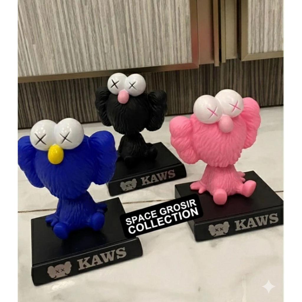 Bobble head Kaws Phone Holder Dekorasi Hias Mobil  Cute Korea Style
