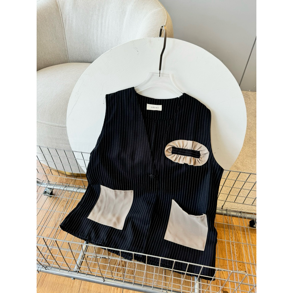 AIREN VEST by orena