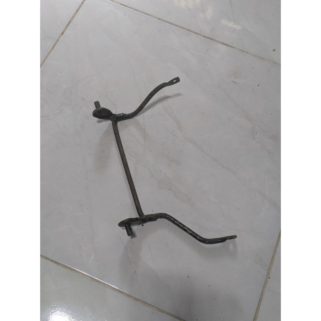 Breket sayap Yamaha Fiz R original