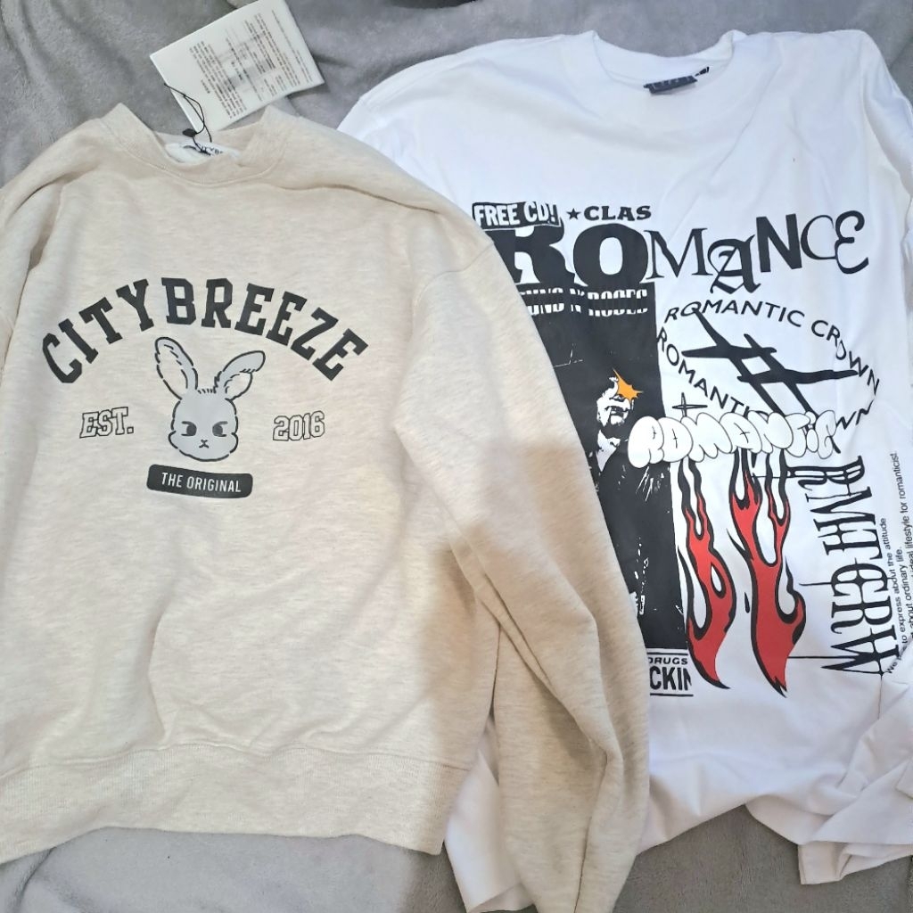 [Ready Stock] ROMANTIC CROWN & City Breeze Doyoung Longsleeve Sweatshirt Tshirt size S M Melange Whi