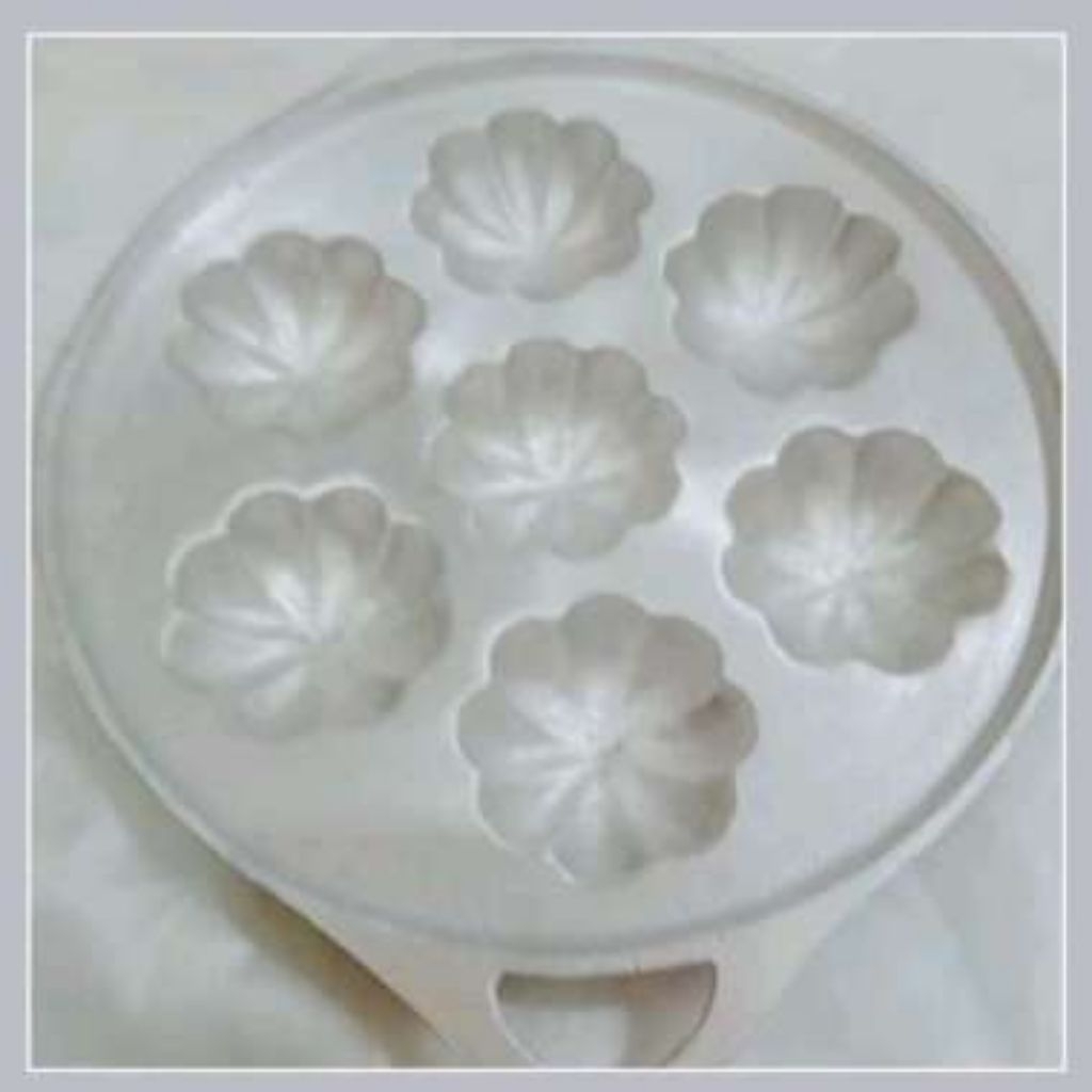 Citakan Cetakan Bolu Kenong Bolu Kuwuk Bolu Klemen Bolu Kering Bolu Kijing