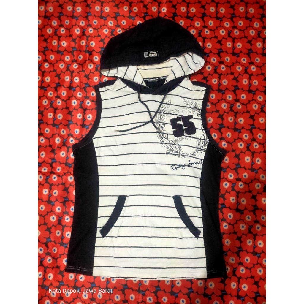 Lekbong EXR Berhoodie