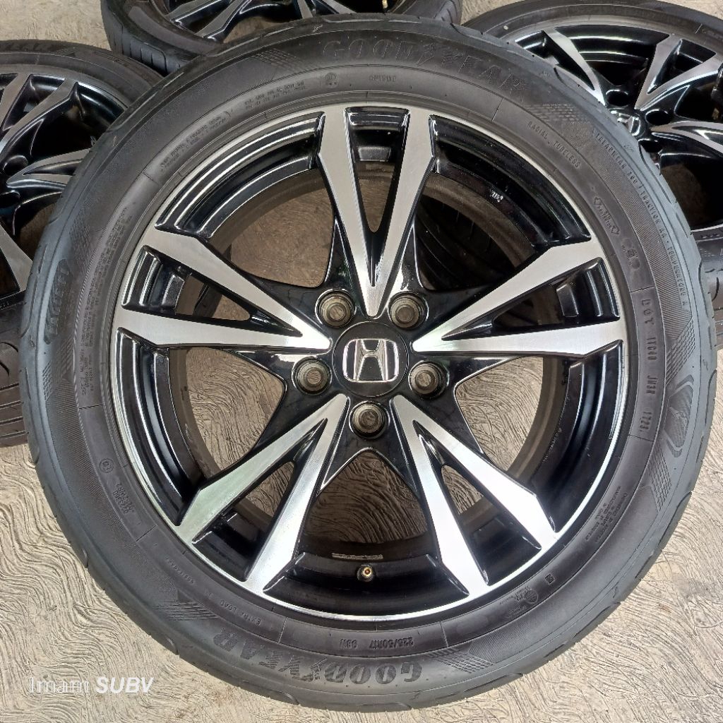 Velg ori CRZ R17 set ban Goodyear