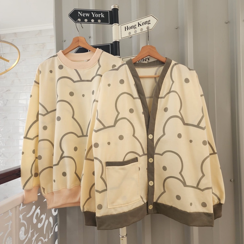 (isi 2 pcs ) Jaket couple lost bears terbaru / jaket pasangan pacar / sweater hoodie couple