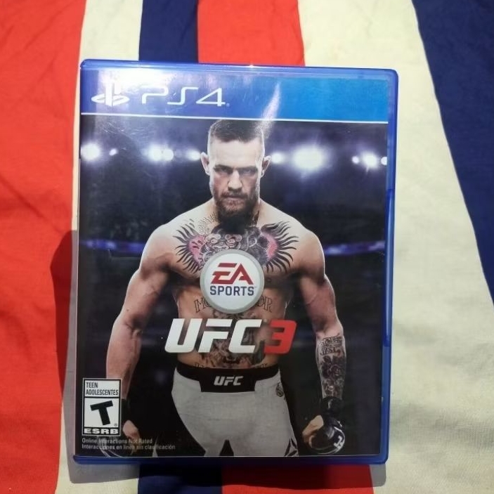 kaset ps4 bd UFC3