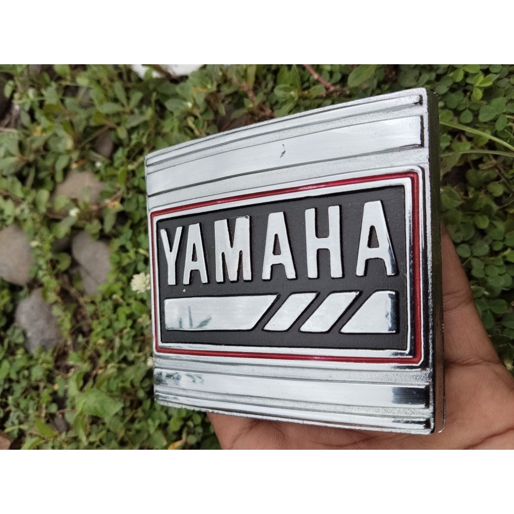 emblem dasi emlem panel emblem logo sticker stiker emblem Yamaha Alfa alfa non original NOS