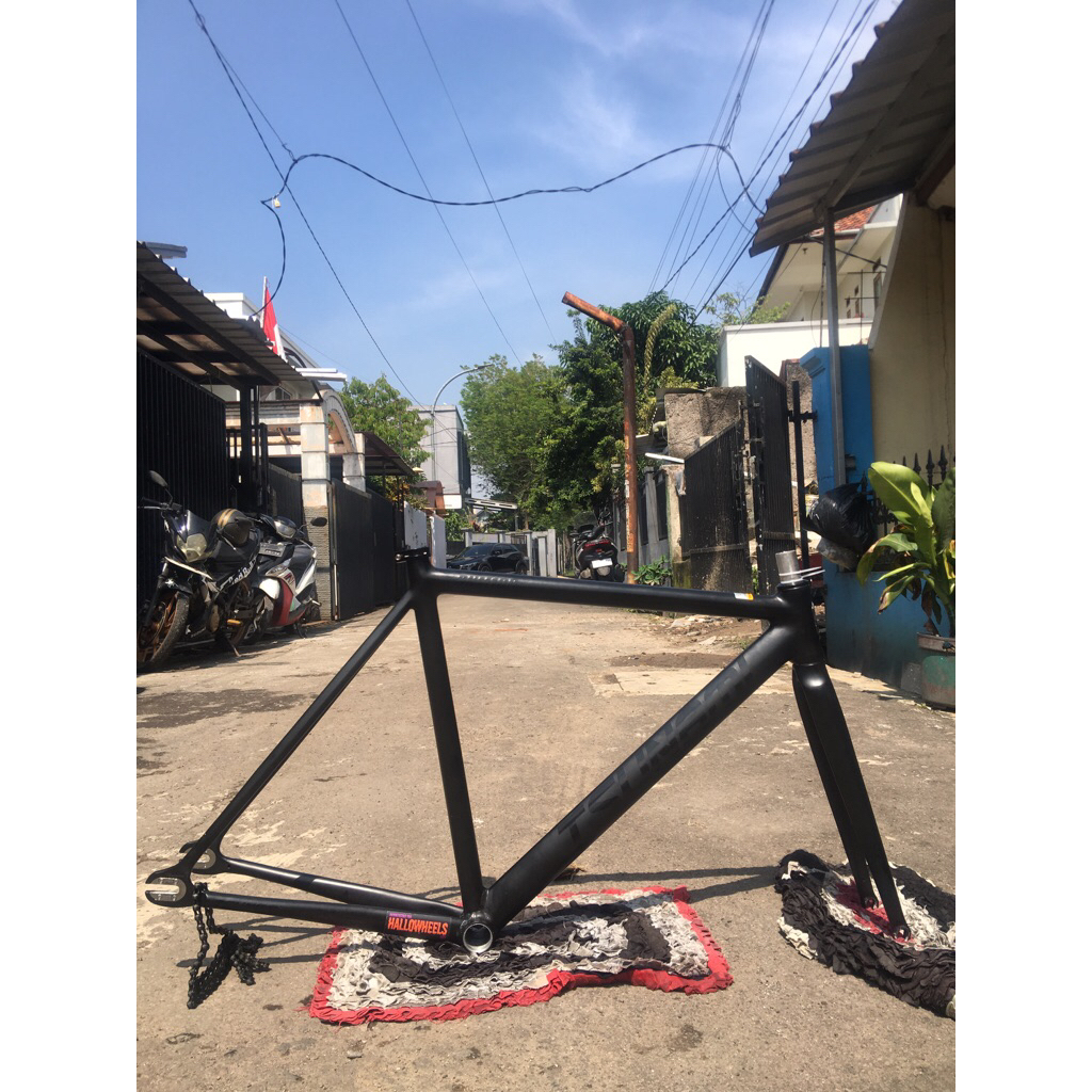 Frameset tsunami snm100