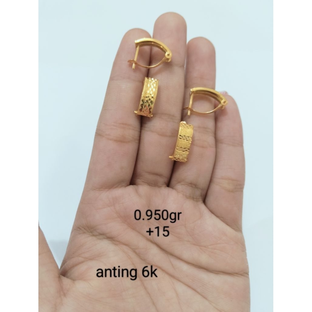 anting emas 6 karat