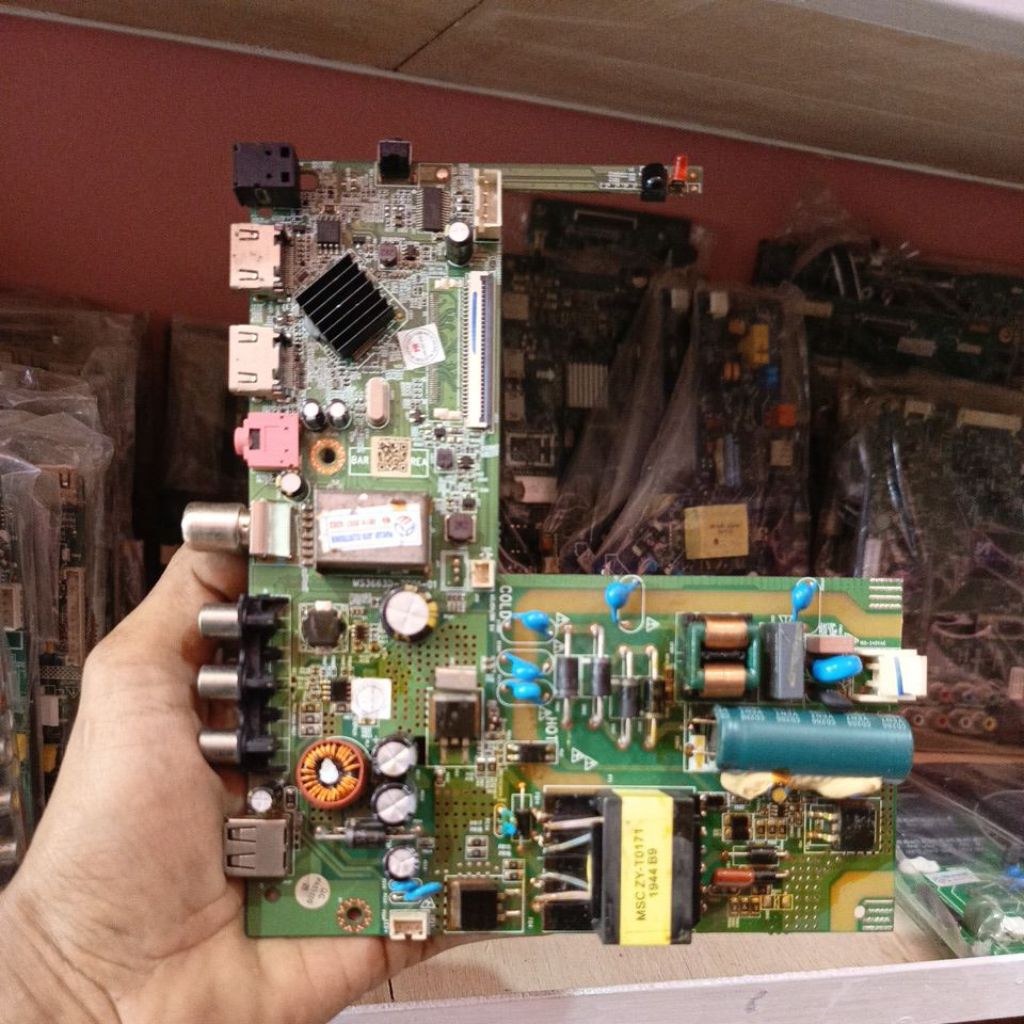 AQUA 32AQT5000 MB MAINBOARD TV AQUA LE - 32AQT5000