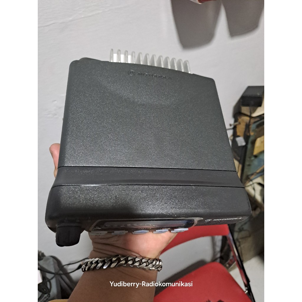 Rig Motorola GM338 UHF Baru Batangan MOTOROLA GM 338 Uhf Baru Power 50 Watt Versi 50 Watt