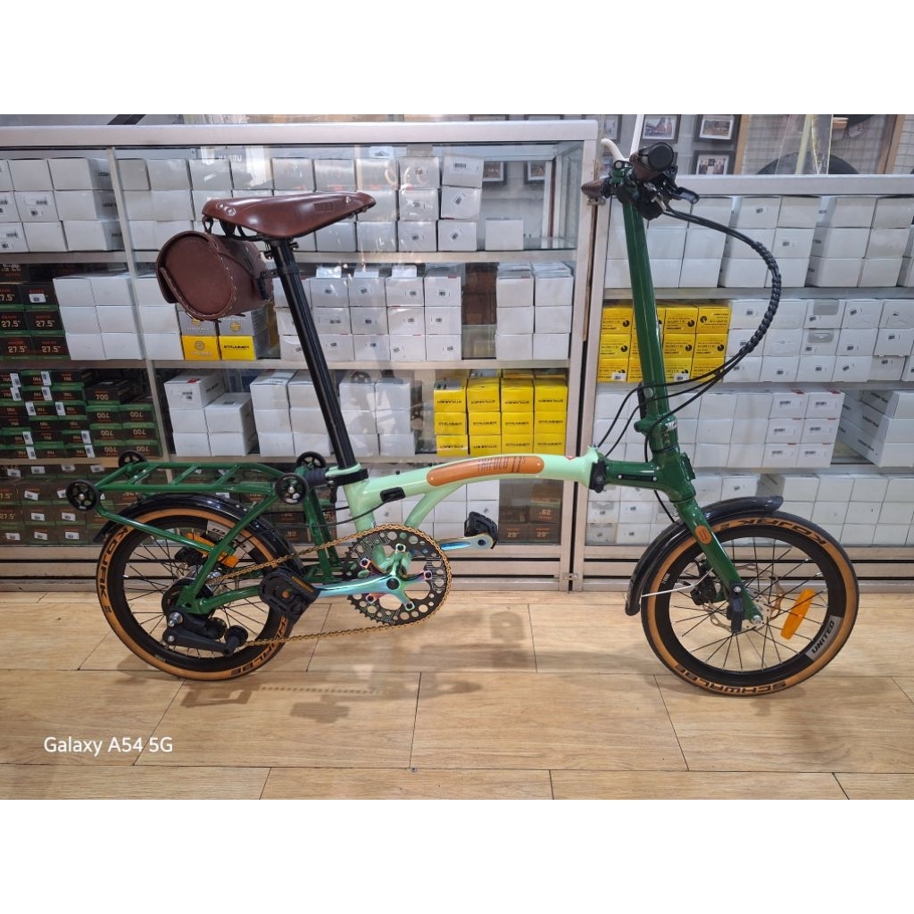 (FREE GIFT AKSESORIES HELM, BOTTLE CAGE, BOTOL) SEPEDA LIPAT UNITED TRIFOLD 11 Speed LE Special LEAT