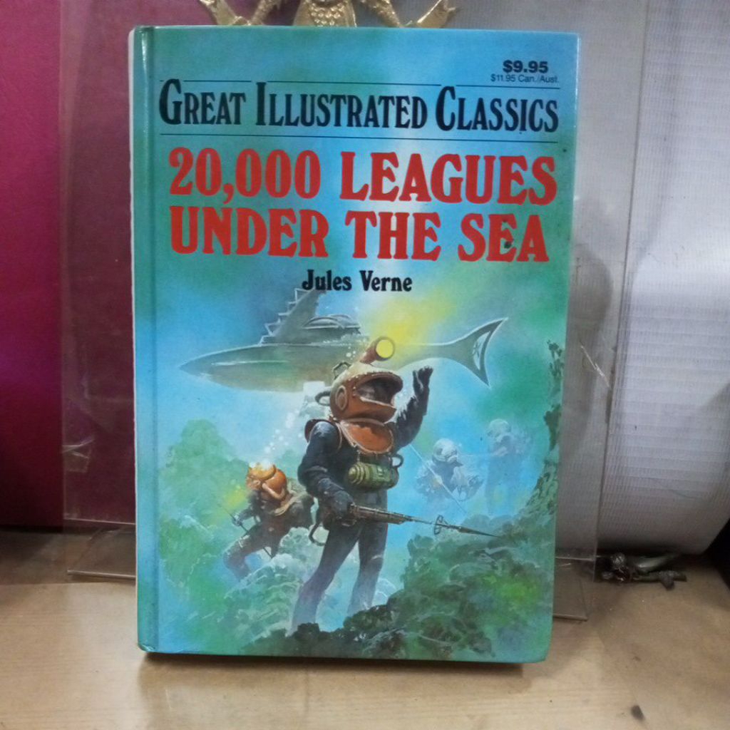 books import , great illustrated classics , 20,000 leagues under the sea by jules verne
