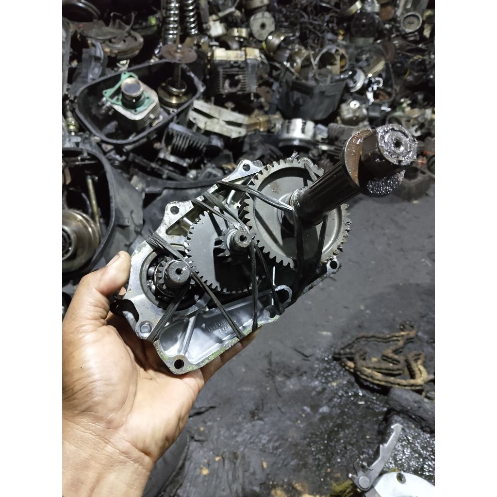 gearbox gigi rasio transmisi otomatis Suzuki spin skywave skydrive Hayate original