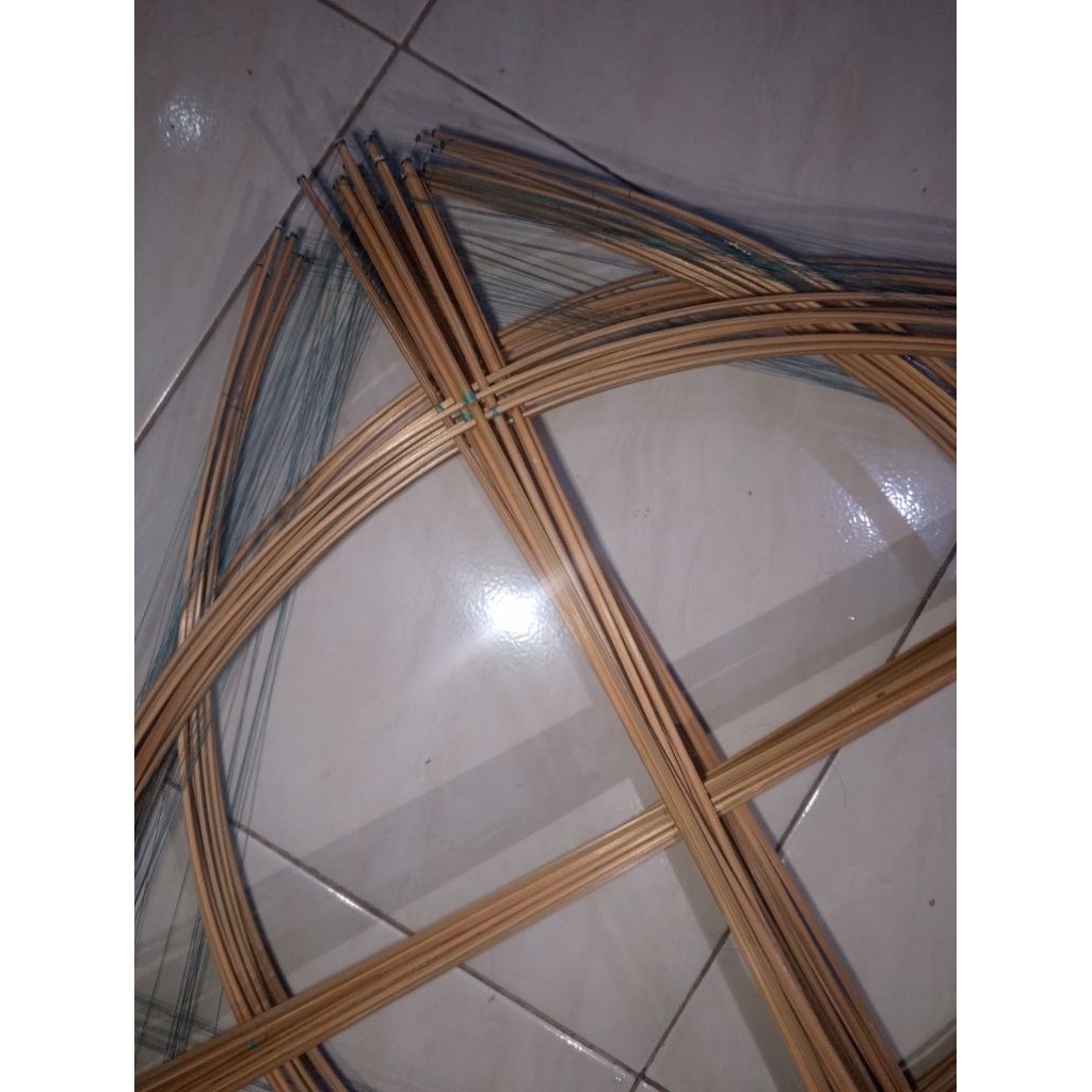 arku layang-layang standart ,harga /100pcs