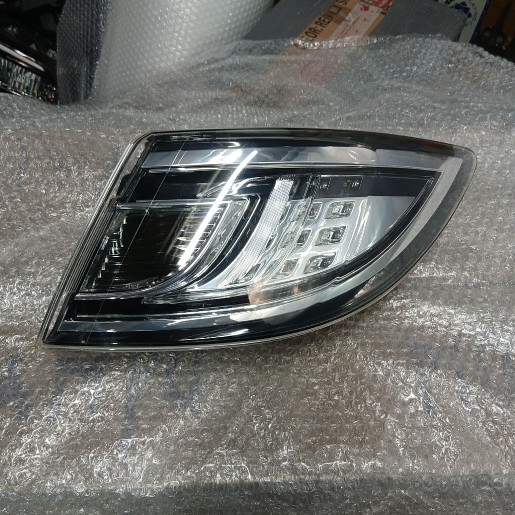stoplamp lamou belakang mazda 6 GH original
