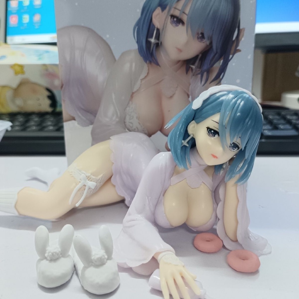 Luxiastore_ Sexy Figure Azur Lane Chapayev White Cavalier'S Respite