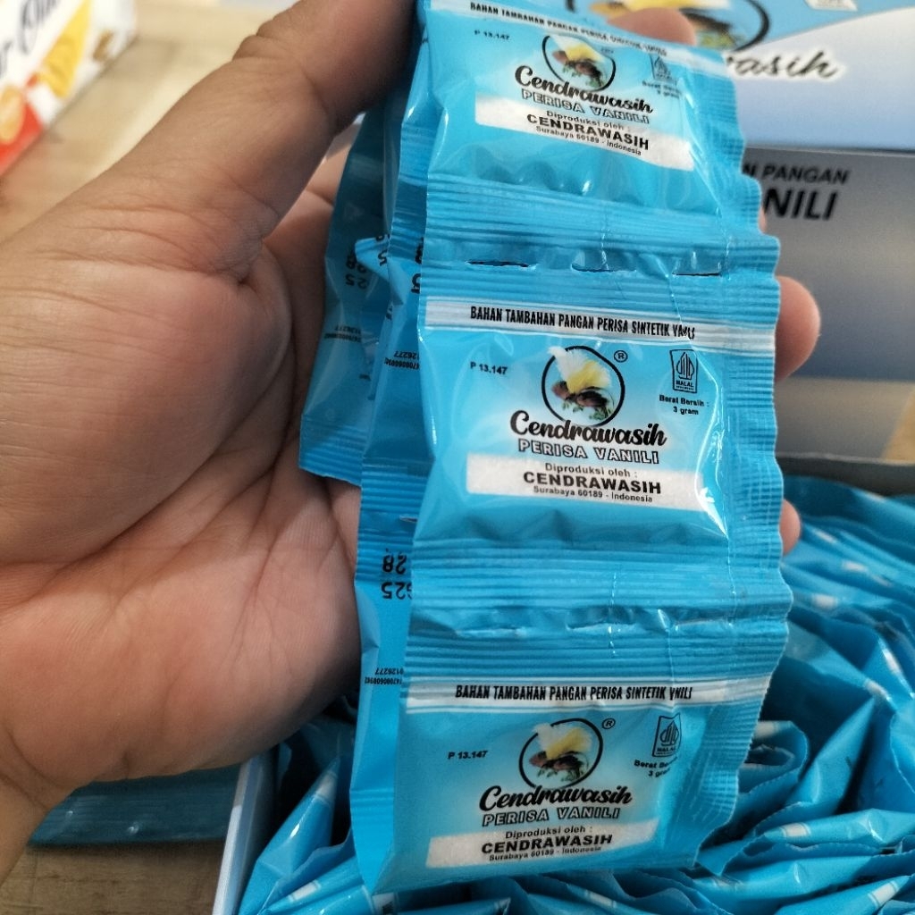 VANILI CENDRAWASIH SACHET 1 RENTENG bahan kue baking