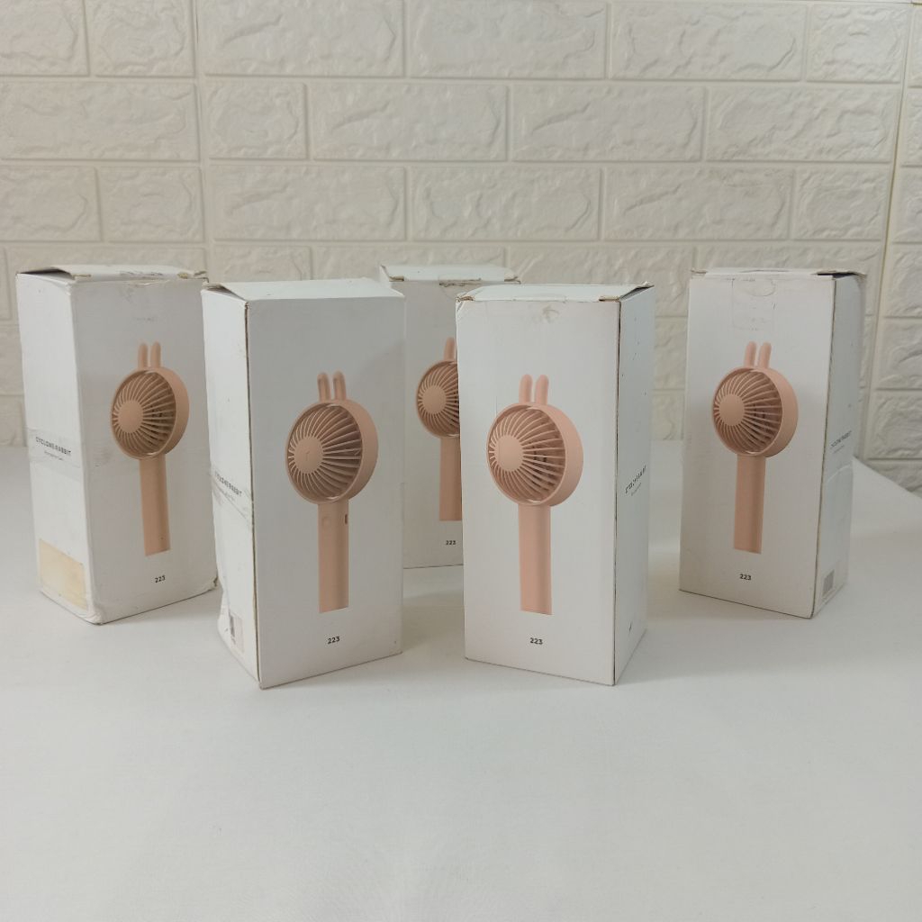 223 Kipas Portable Kelinci Cyclone Besar