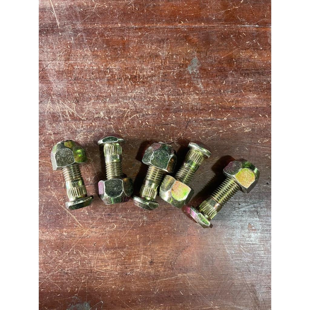 Baut + Mur Roda PANTHER PENDEK