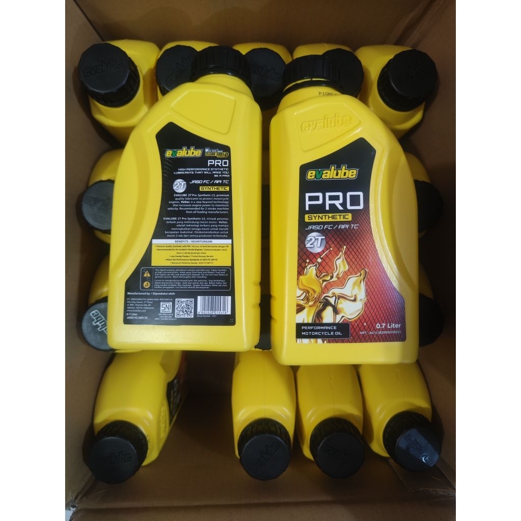 EVALUBE 2T PRO SYNTHETIC 0,7L 1 DUS 20 BOTOL