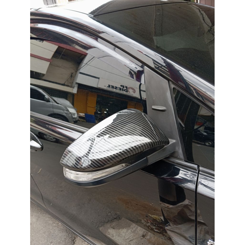 cover spion mobil inova reborn 2016-2022 carbon glosy