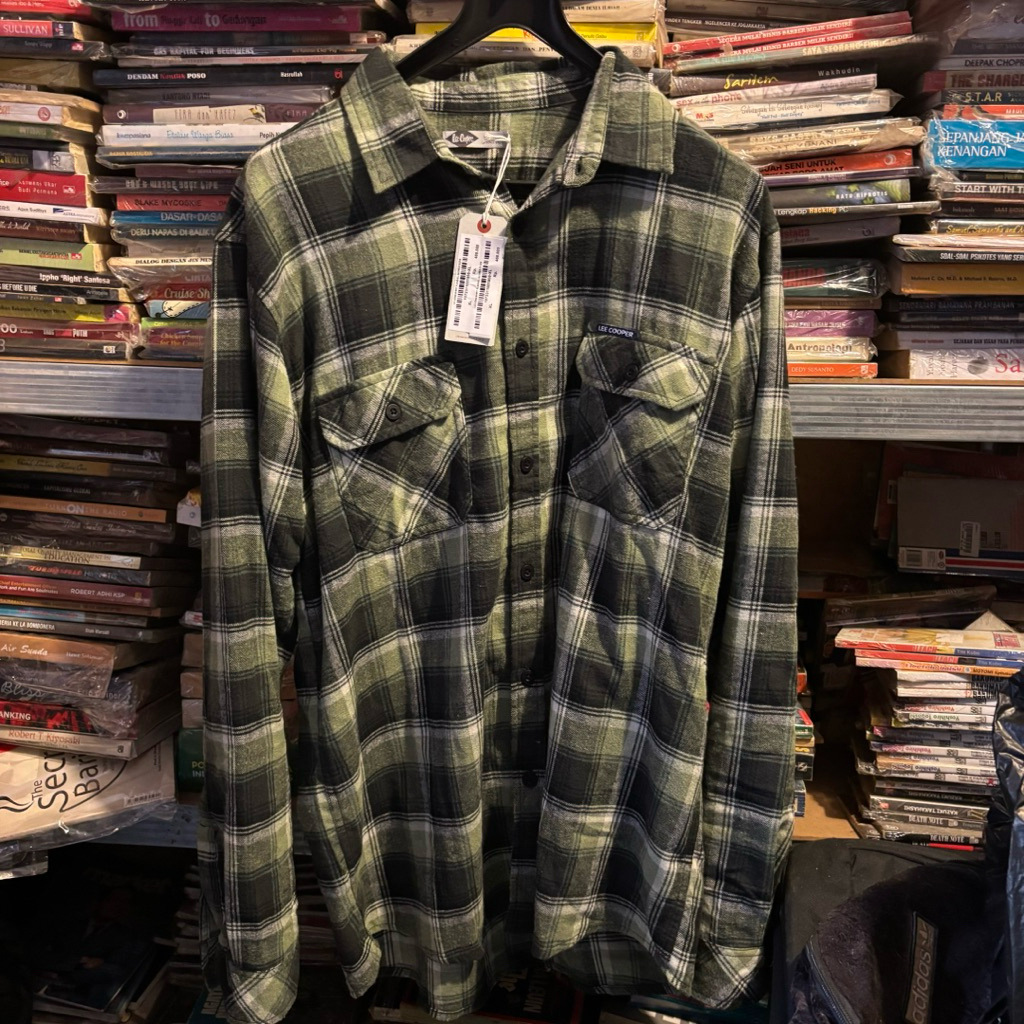 ORIGINAL KEMEJA FLANNEL LEE COOPER HIJAU OLIVE FLANEL LEVIS