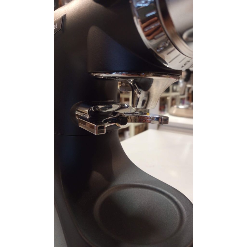 CAFERESSO COFFEE GRINDER TITAN R750 New