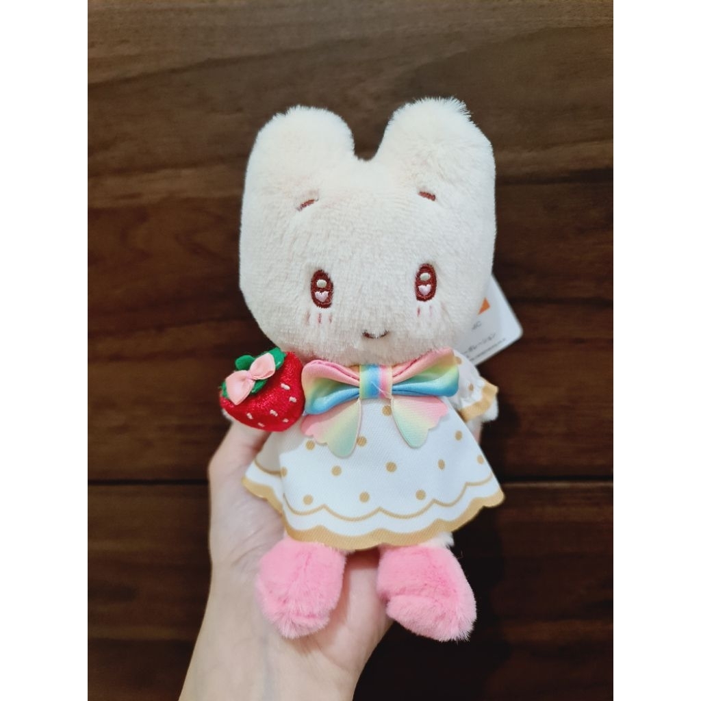 Boneka Ganci Maroon Cream Sanrio