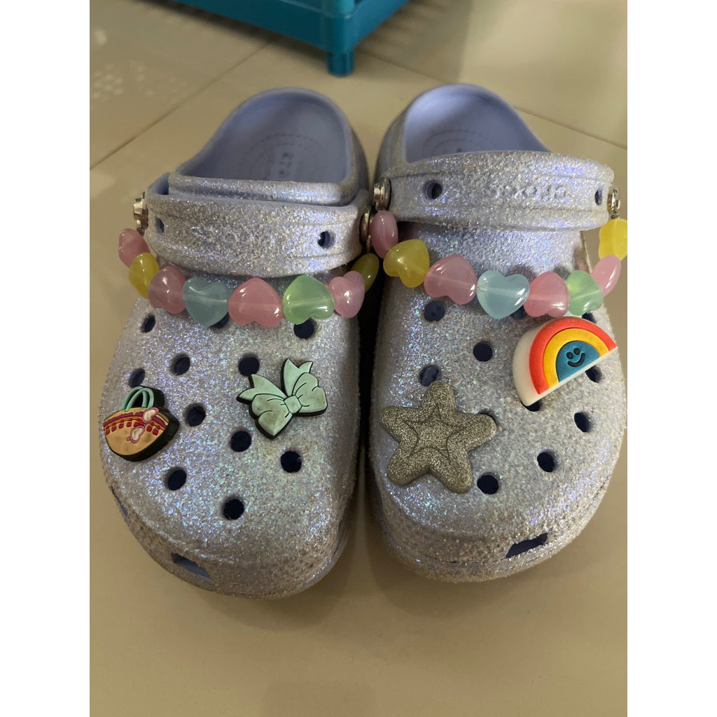sendal anak crocs preloved