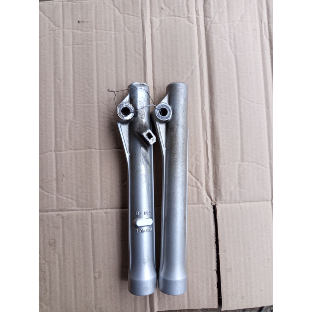Bottom/Tabung Shock Depan tromol ORI Copotan Cocok untuk motor bebek Honda