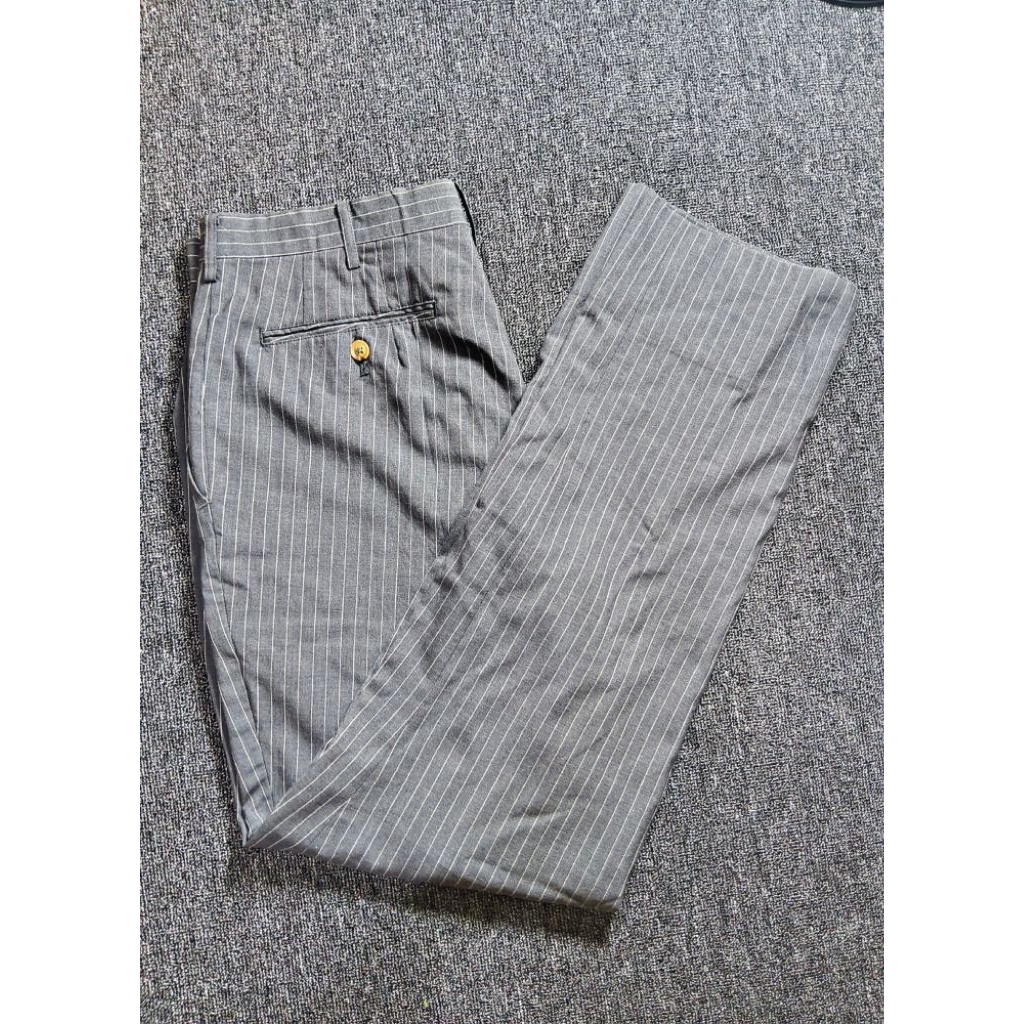 Preloved Celana garis