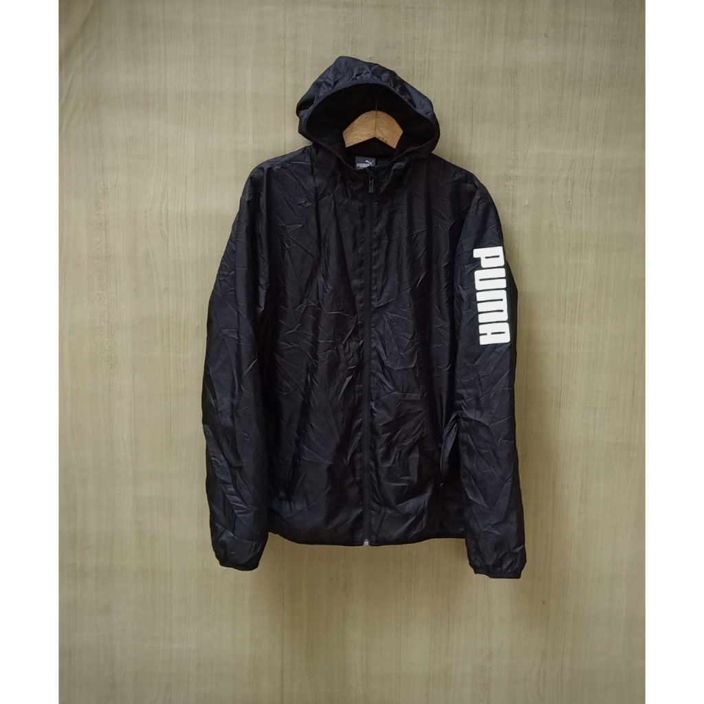 Jacket Parasut puma Pria Hitam running