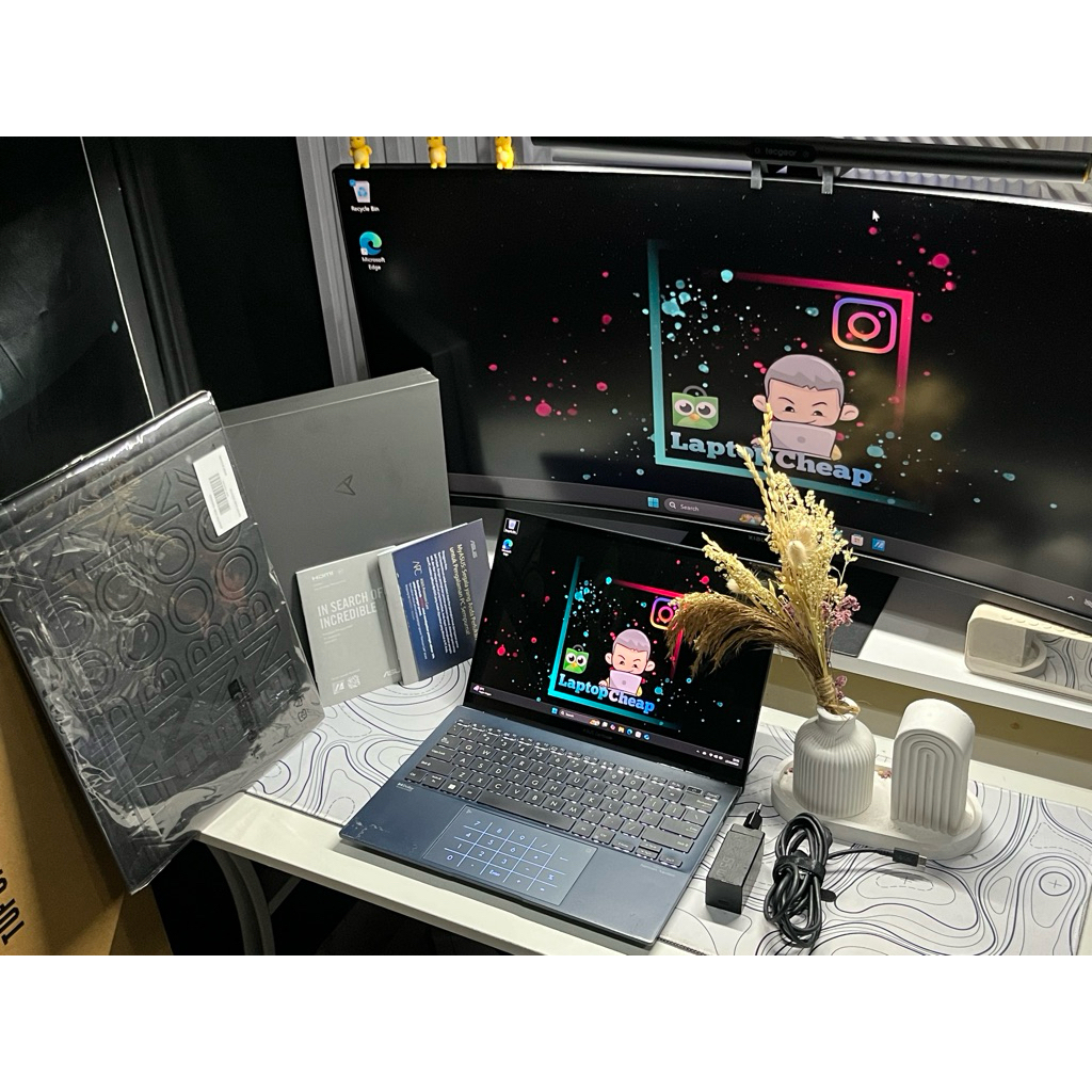 Asus Zenbook S13 UM5302TA Ryzen 7 6800U OLED 2.8K Touchscreen