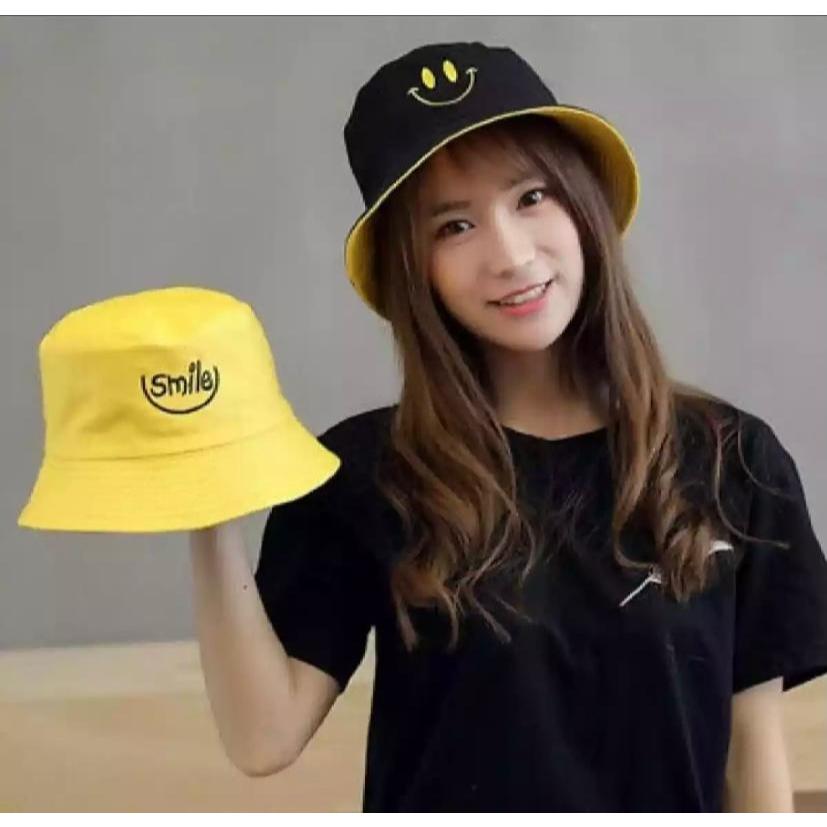 Topi Bucket Bolak Balik Pria Wanita Smile Pink Putih Korean Style / Topi Bucket Bordir Smiley Kekini