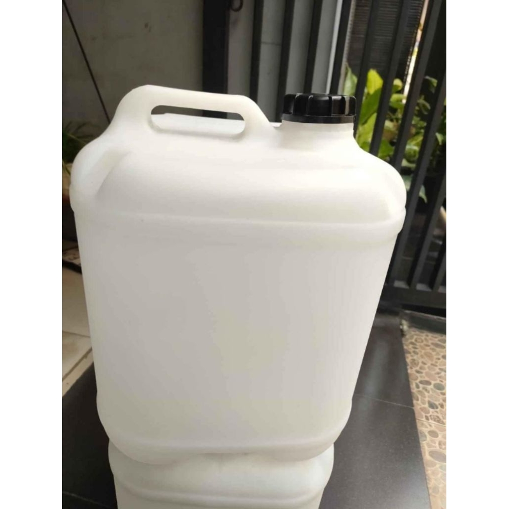 JERIGEN plastik uk 20 L bahan tebal&kuat