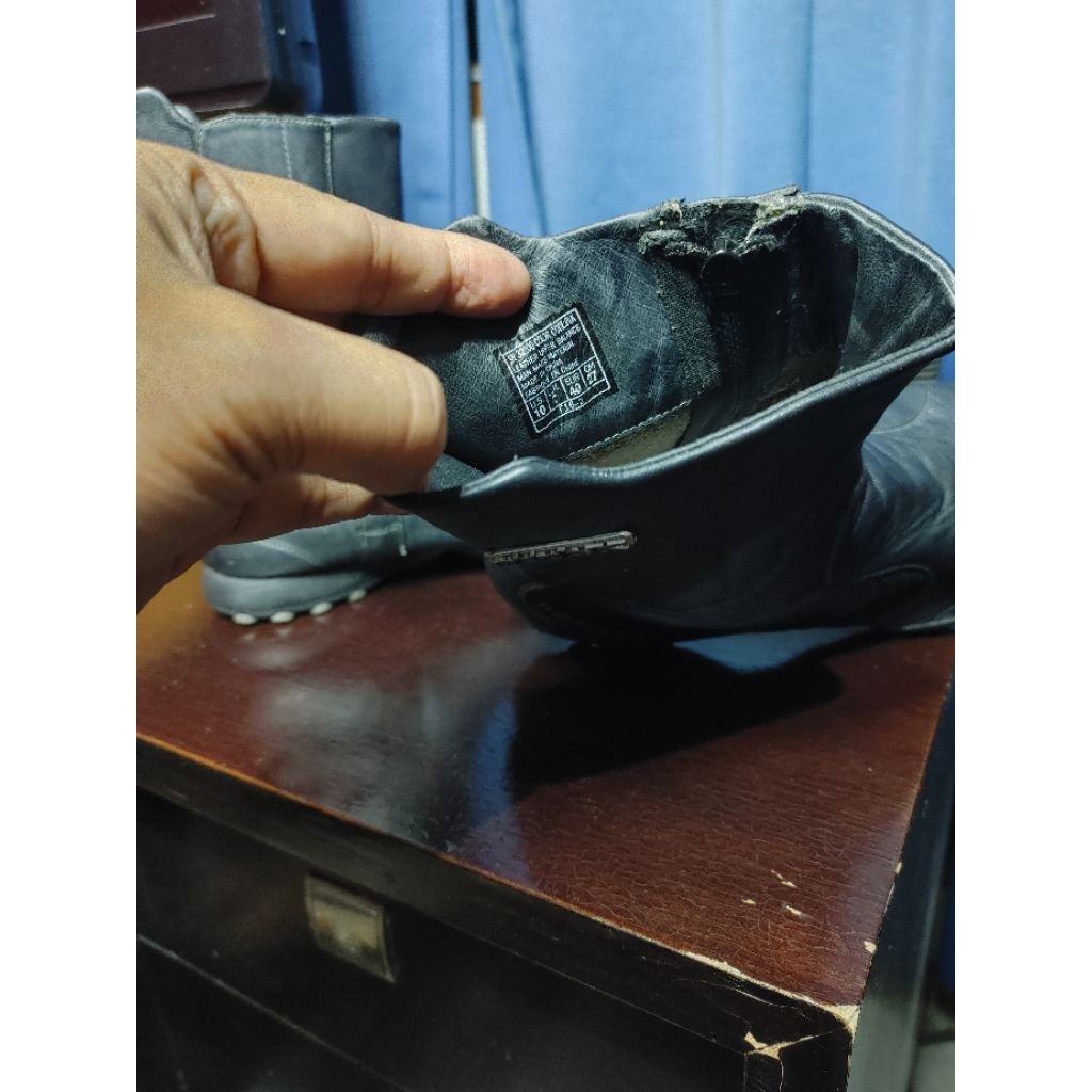 Ecco Zipflex Slip-on