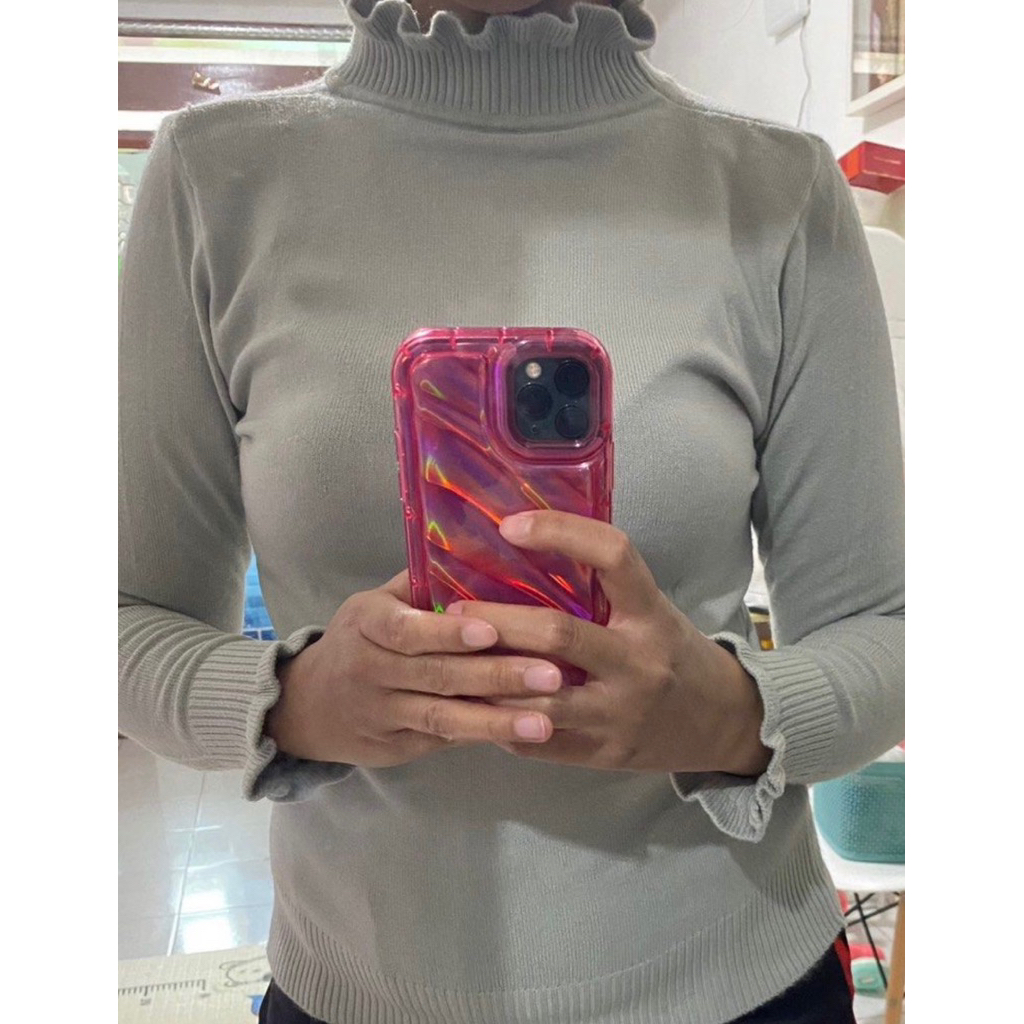 preloved sweater wanita pemakaian pribadi produk lokal bukan thrift