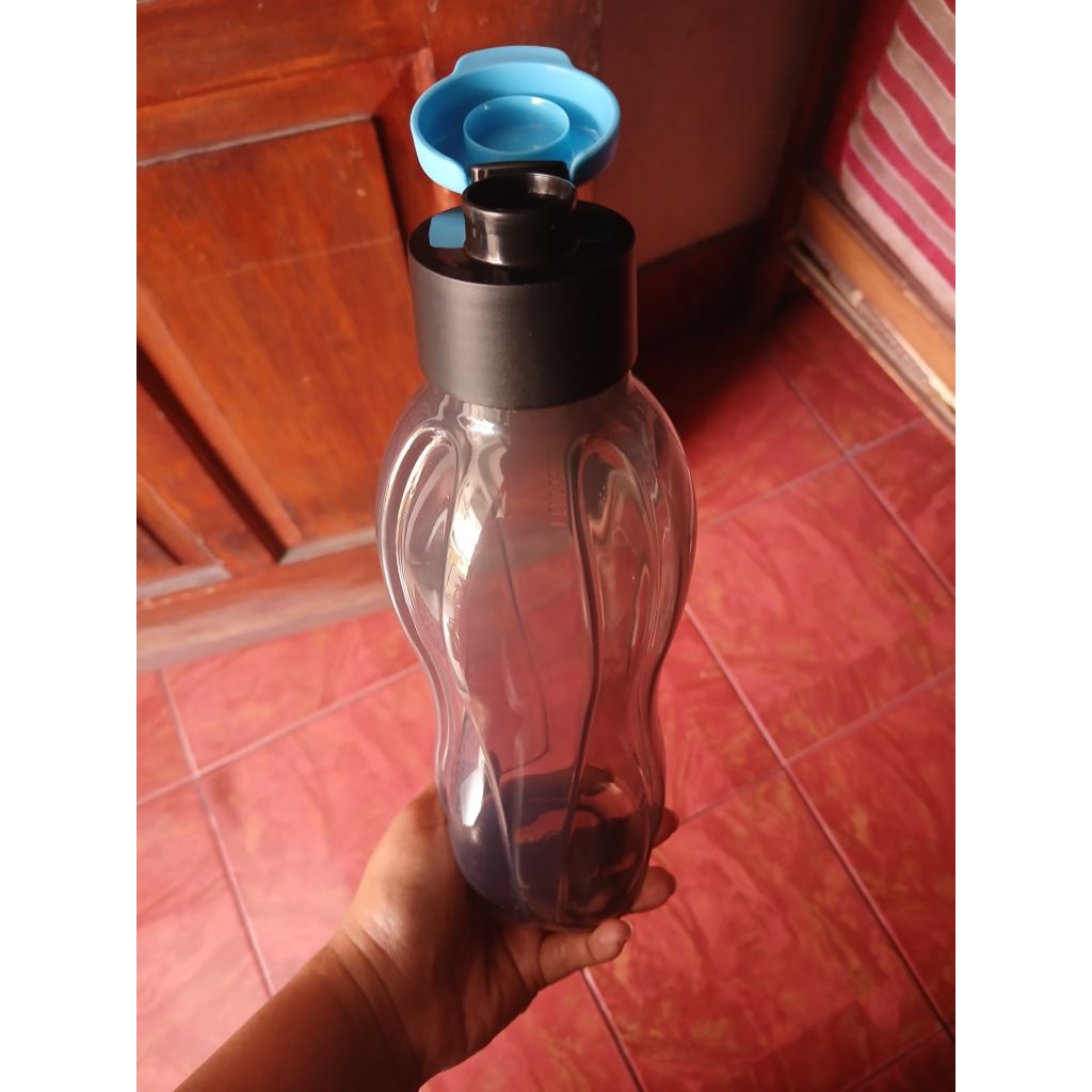 Sale baret penyimpanan 1 Pcs eco man bottle 750 ml tupperware- hitam, botol minum tutup flip, tupper