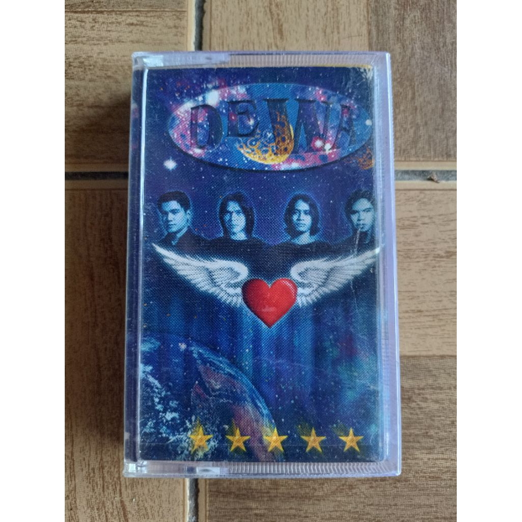 kaset pita DEWA 19 "bintang lima"