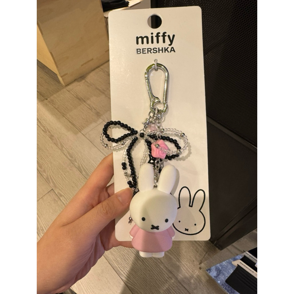 Original Miffy Gantungan Tas Miffy Bershka