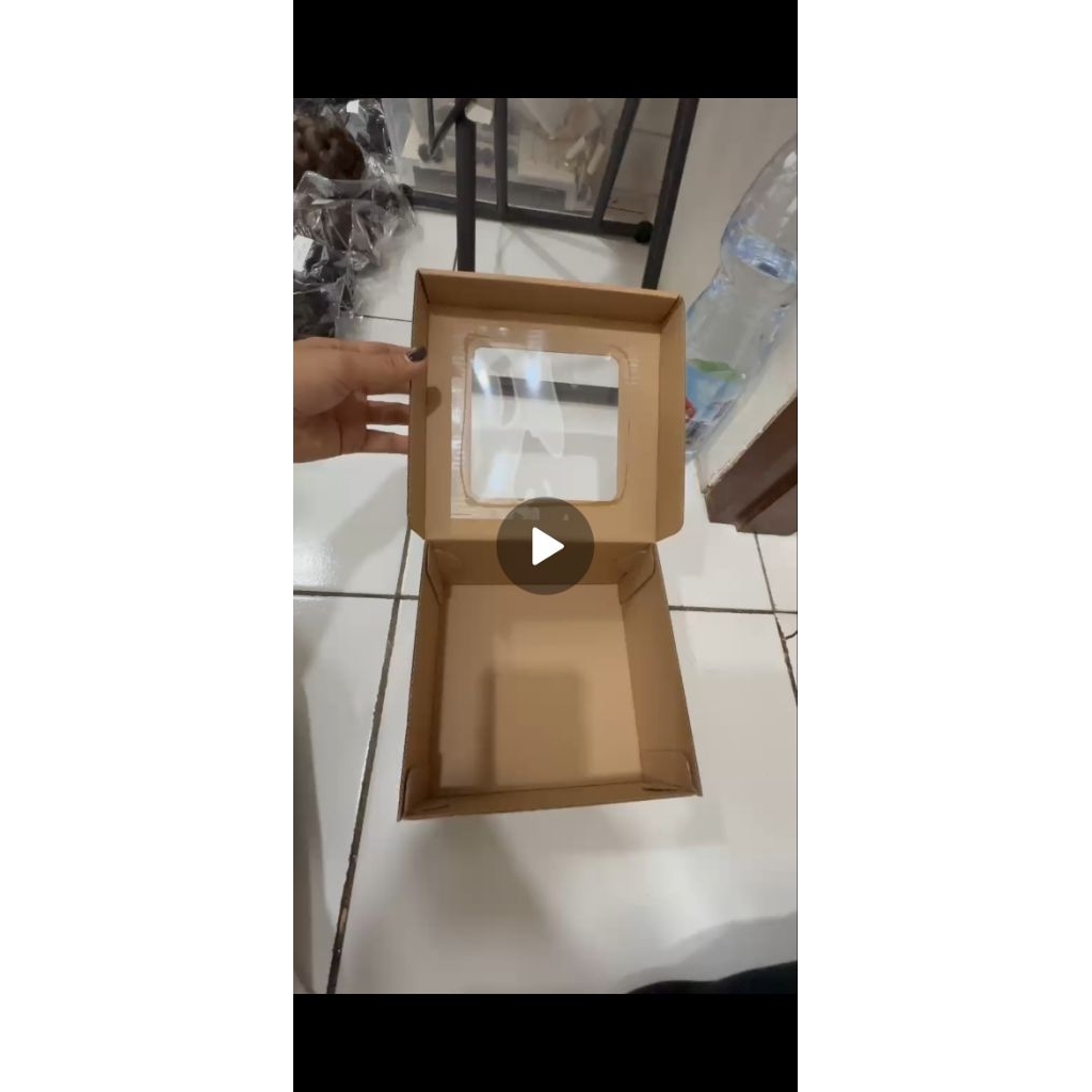 CUSTOM BOX KUE MIKA 15x15x7 cm