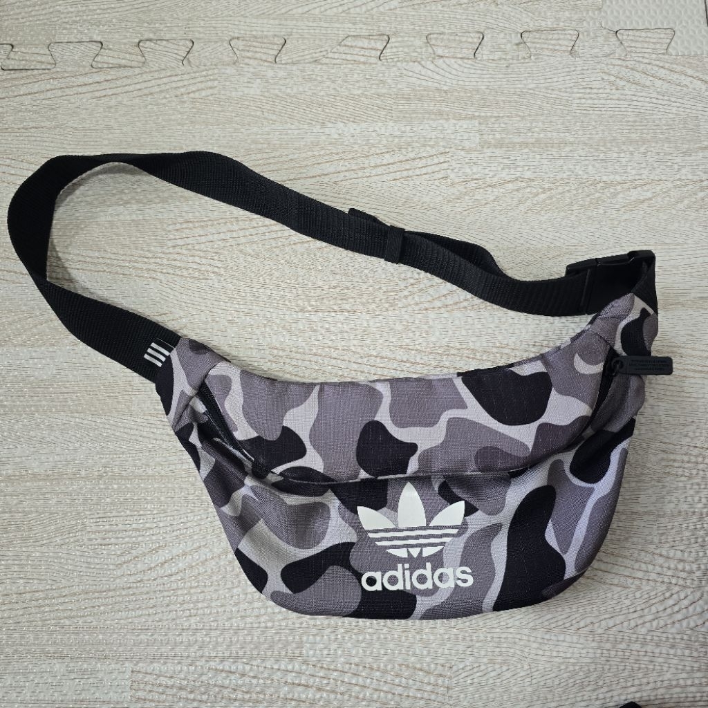 Tas Pinggang Adidas Original
