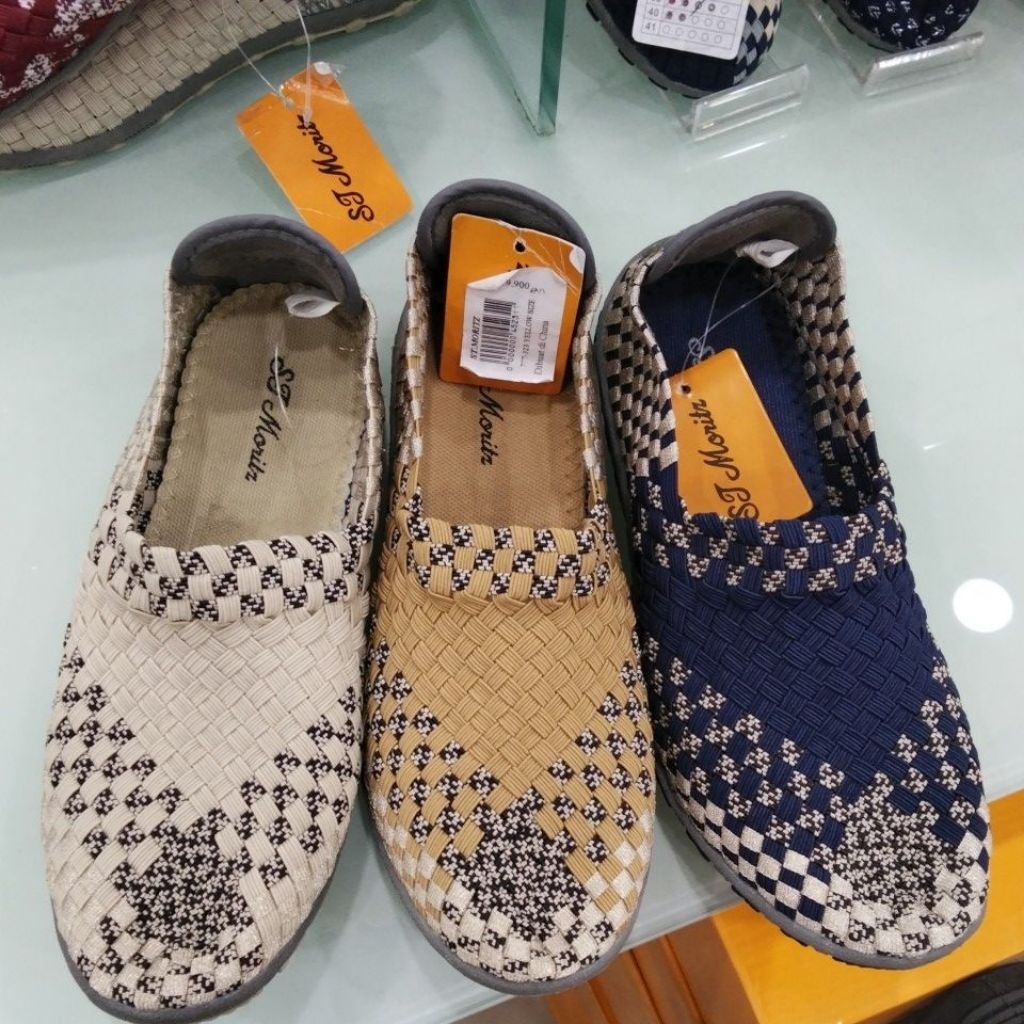 SEPATU RAJUT TERBARU ST MORITZ ✨