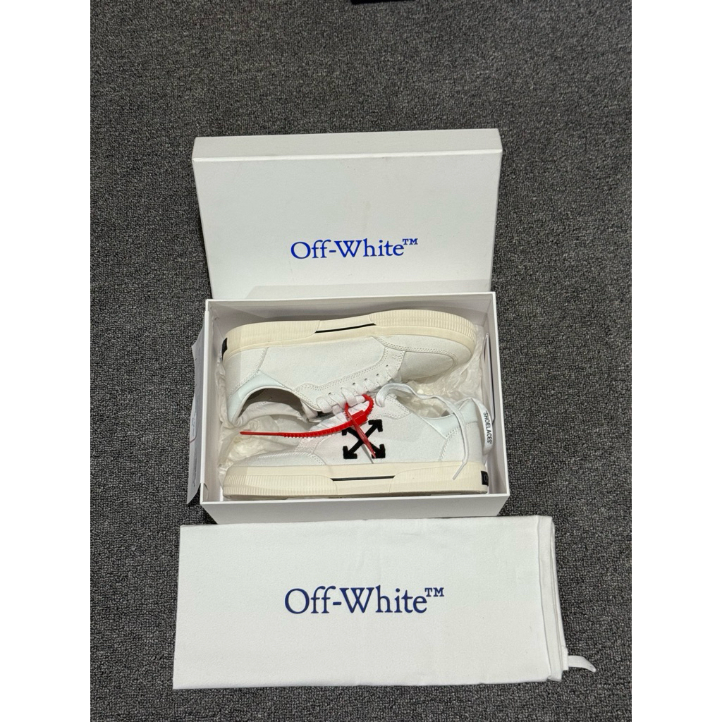 Off White Low Vulcanized Canvas Sneakers White Black