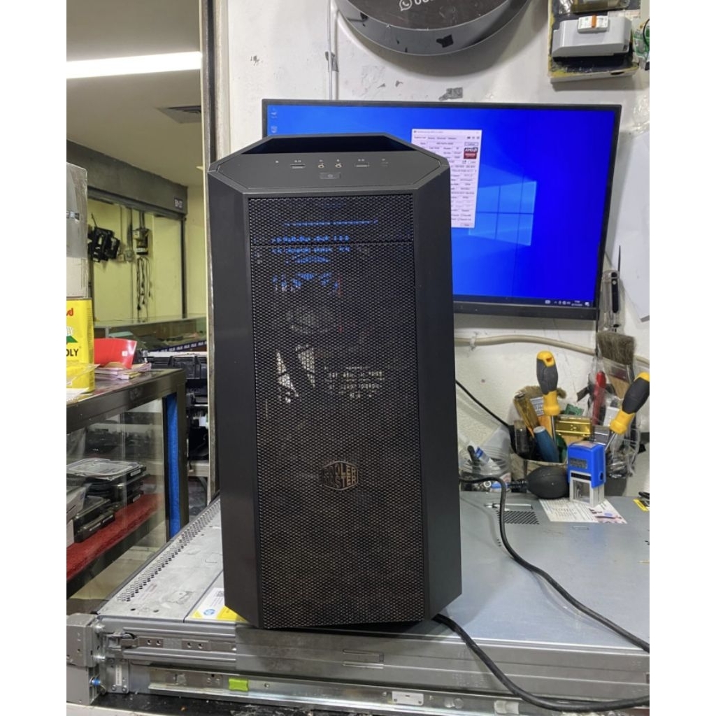 Cpu Rakitan Gaming Amd Ryzen 7 Ram 8Gb Ssd 250Gb Vga Amd Radeon 2Gb Ddr5 128Bit