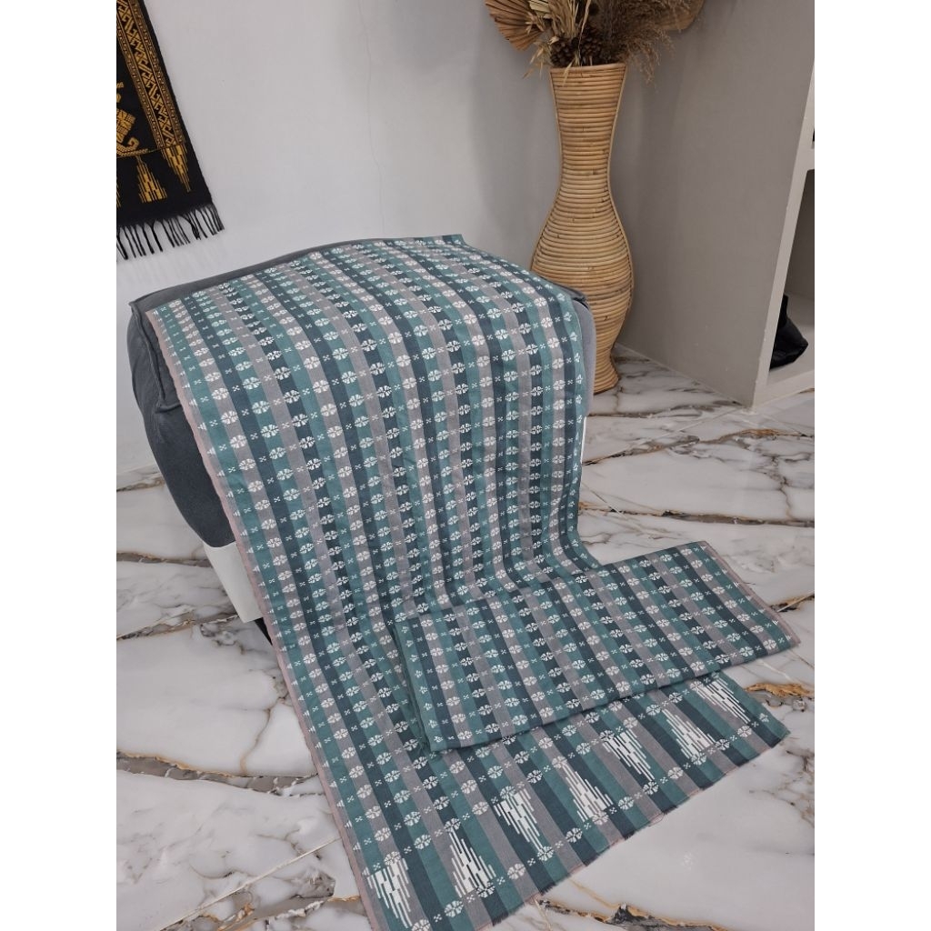 KAIN TENUN SONGKET ASLI LOMBOK